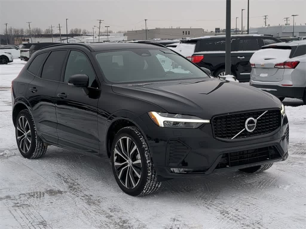 Thumbnail: 2025 Volvo XC60 - 8
