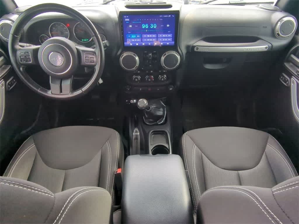 Thumbnail: 2017 Jeep Wrangler - 15