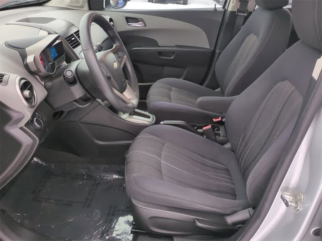 Thumbnail: 2013 Chevrolet Sonic - 8