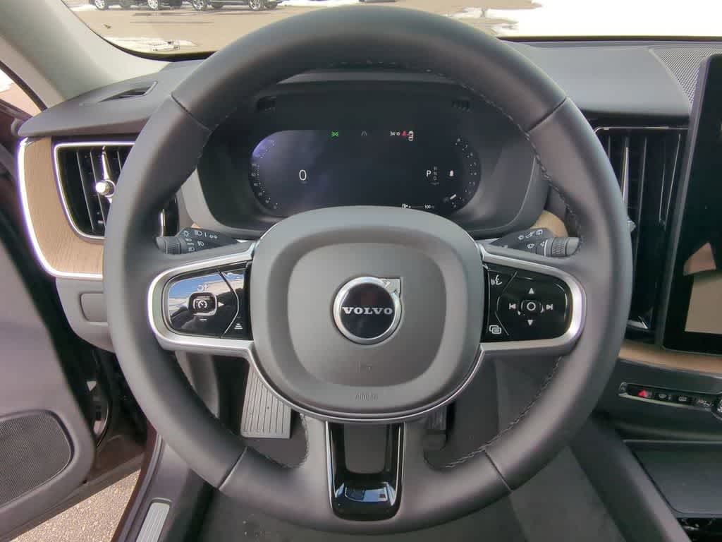 Thumbnail: 2026 Volvo XC60 - 21