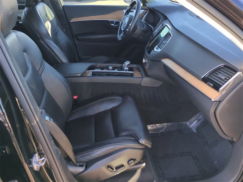 Thumbnail: 2019 Volvo XC90 - 14