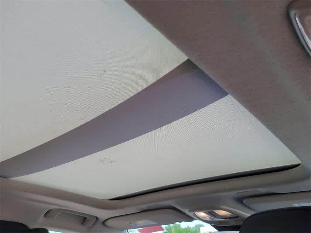 Thumbnail: 2026 Volvo XC40 - 21