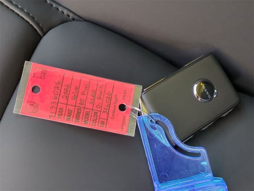 Thumbnail: 2026 Volvo XC60 - 33