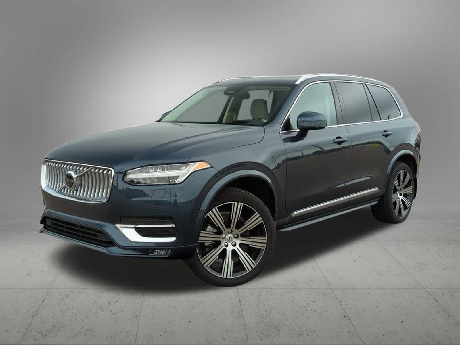2025 Volvo XC90 B6 Ultimate -
                  Troy, MI