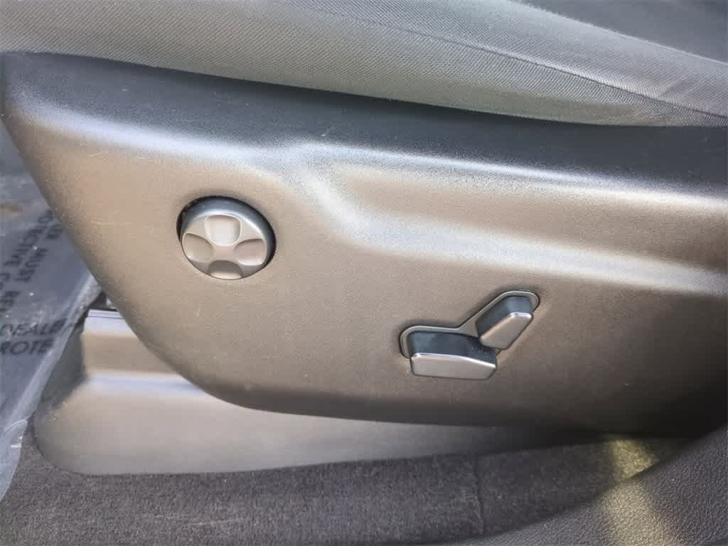 Thumbnail: 2014 Jeep Grand Cherokee - 9