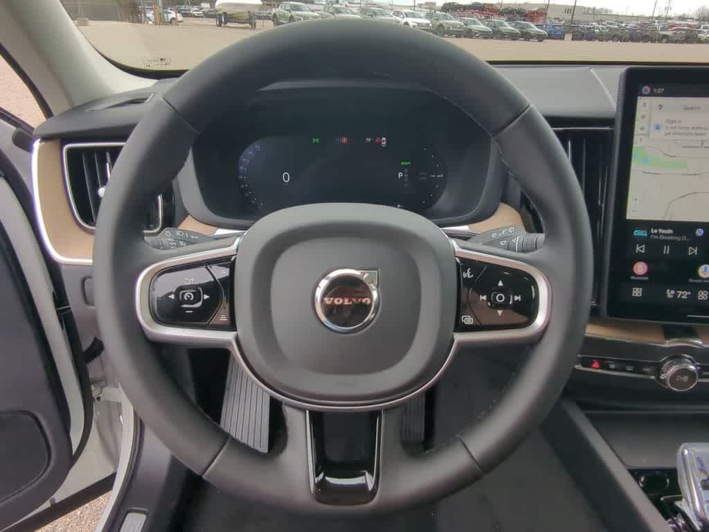 Thumbnail: 2026 Volvo XC60 - 21