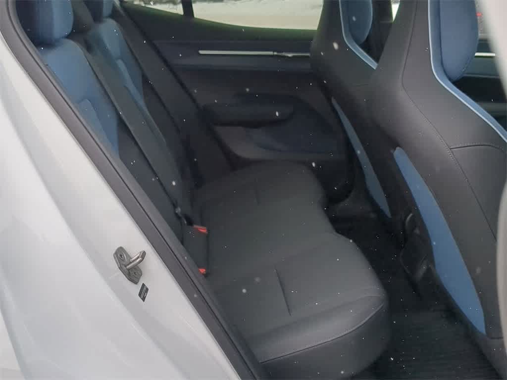 Thumbnail: 2025 Volvo EX30 - 19