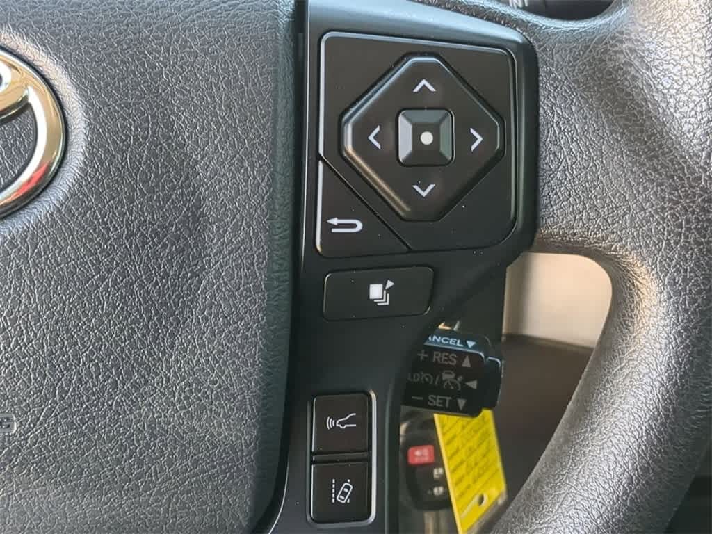 Thumbnail: 2020 Toyota Tacoma - 23