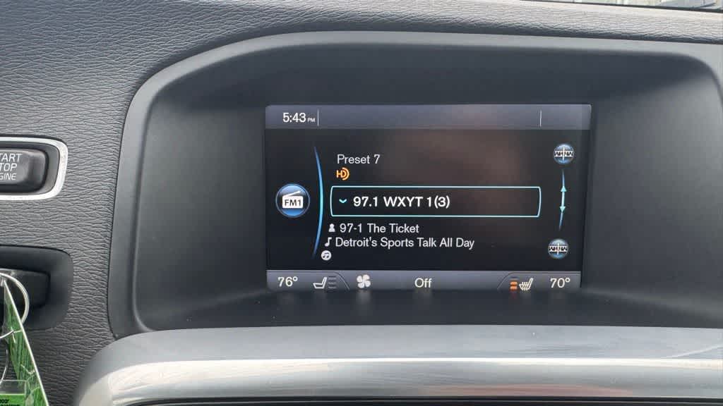 Thumbnail: 2013 Volvo S60 - 24