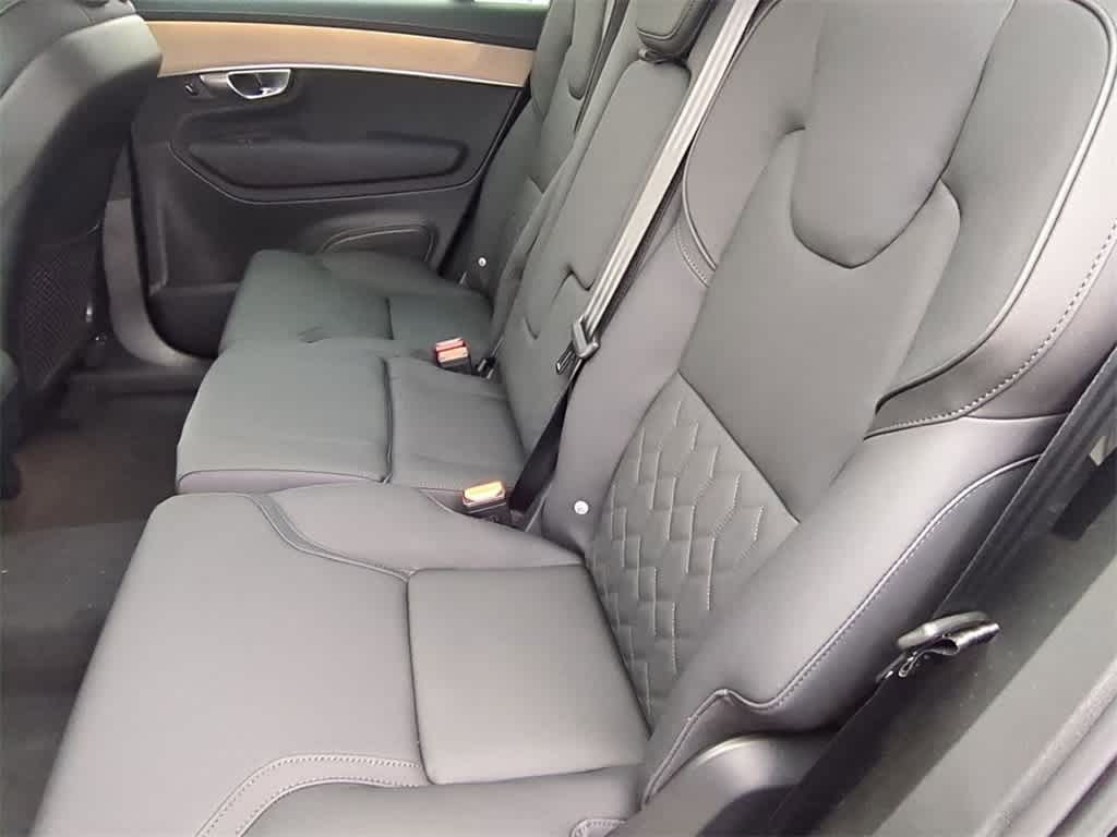 Thumbnail: 2026 Volvo XC90 - 18