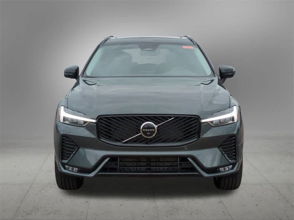 Thumbnail: 2026 Volvo XC60 - 9