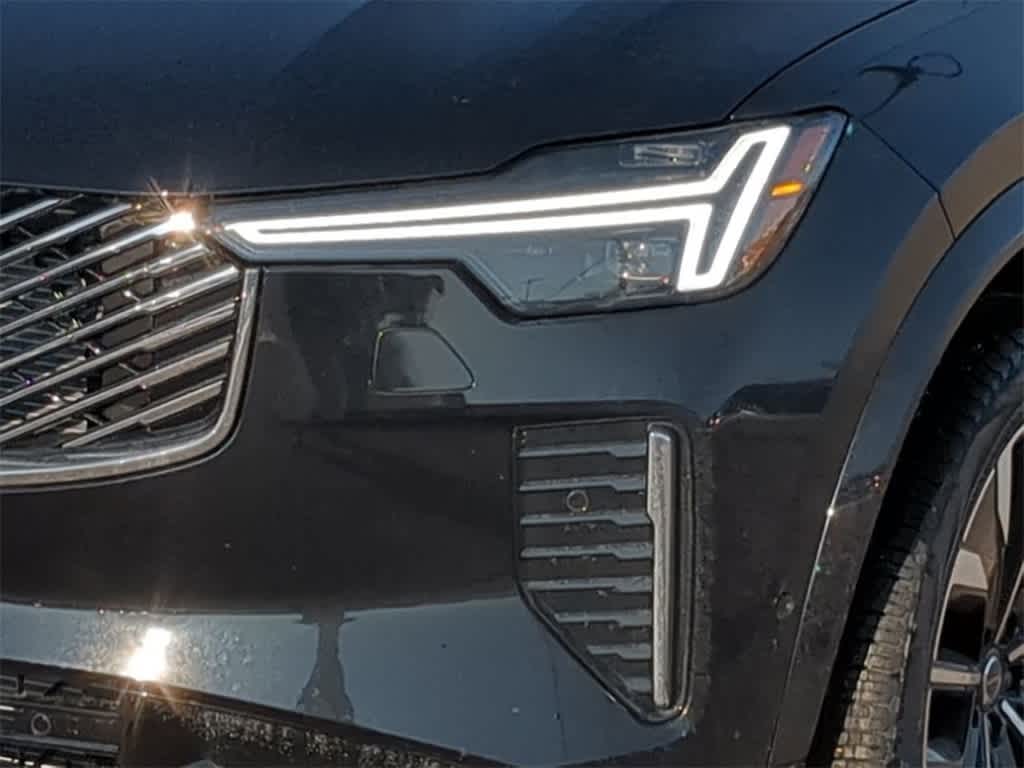 Thumbnail: 2026 Volvo XC90 - 10