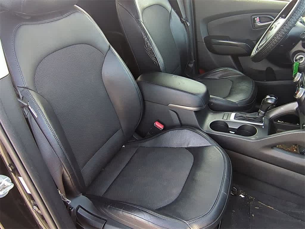 Thumbnail: 2015 Hyundai Tucson - 20