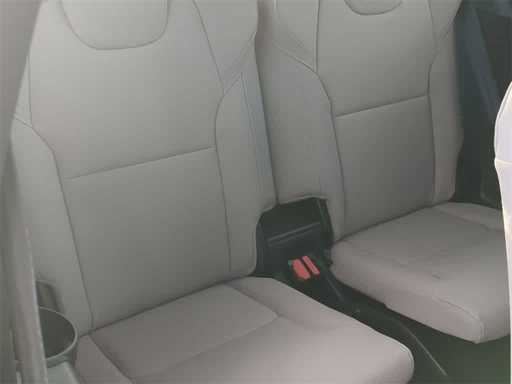 Thumbnail: 2026 Volvo XC90 - 21