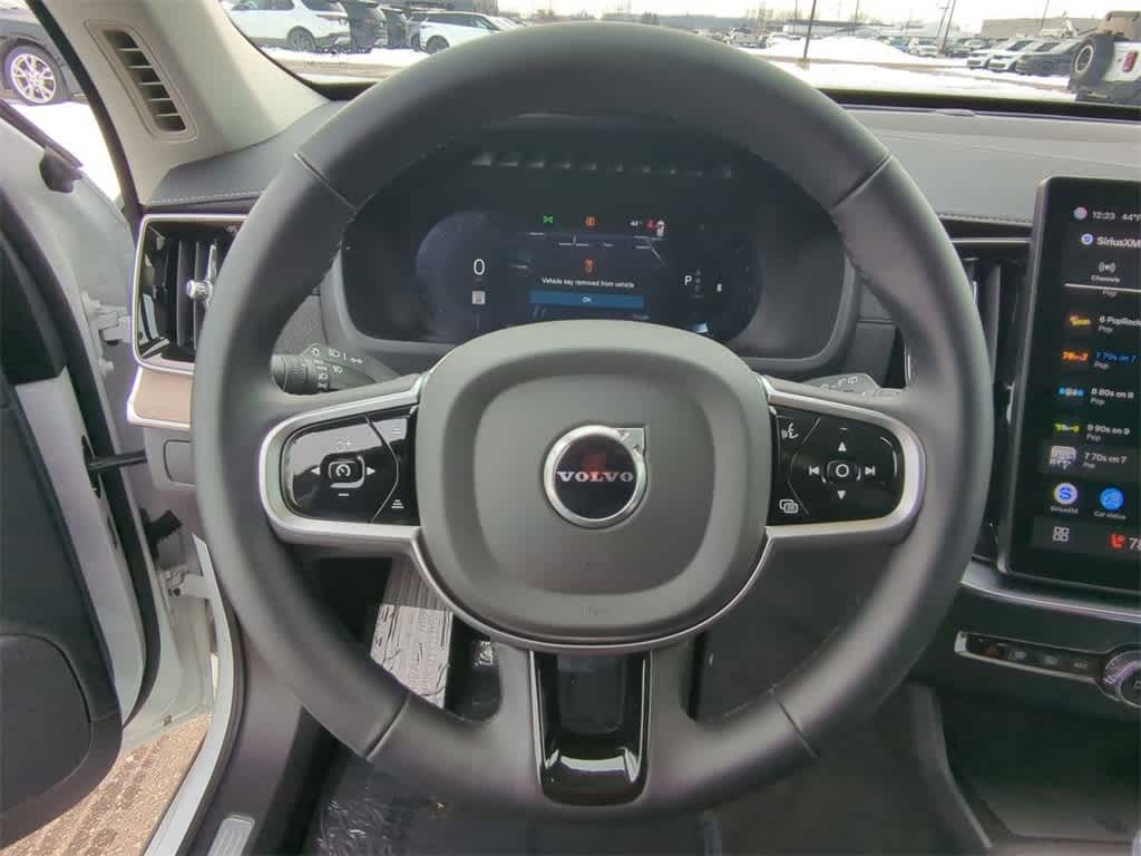 Thumbnail: 2025 Volvo XC90 - 23