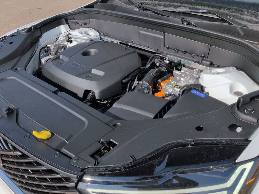 Thumbnail: 2026 Volvo XC90 - 14
