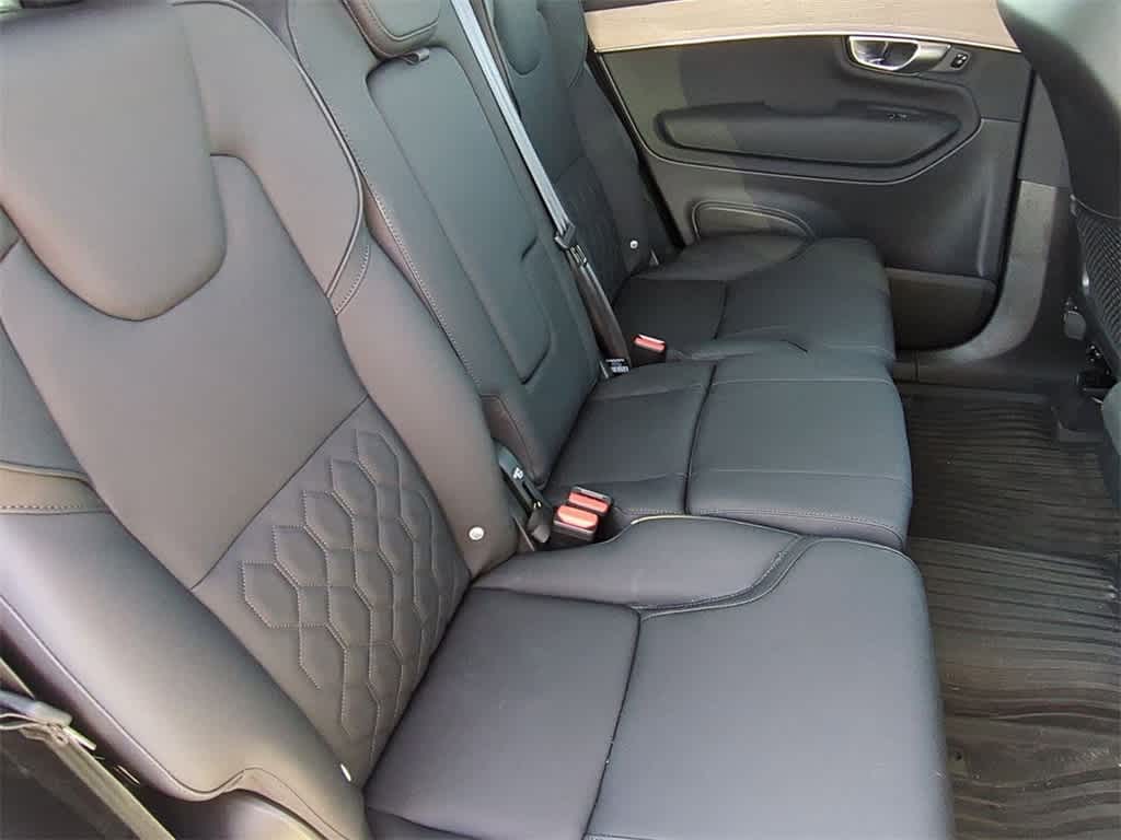 Thumbnail: 2025 Volvo XC90 - 19