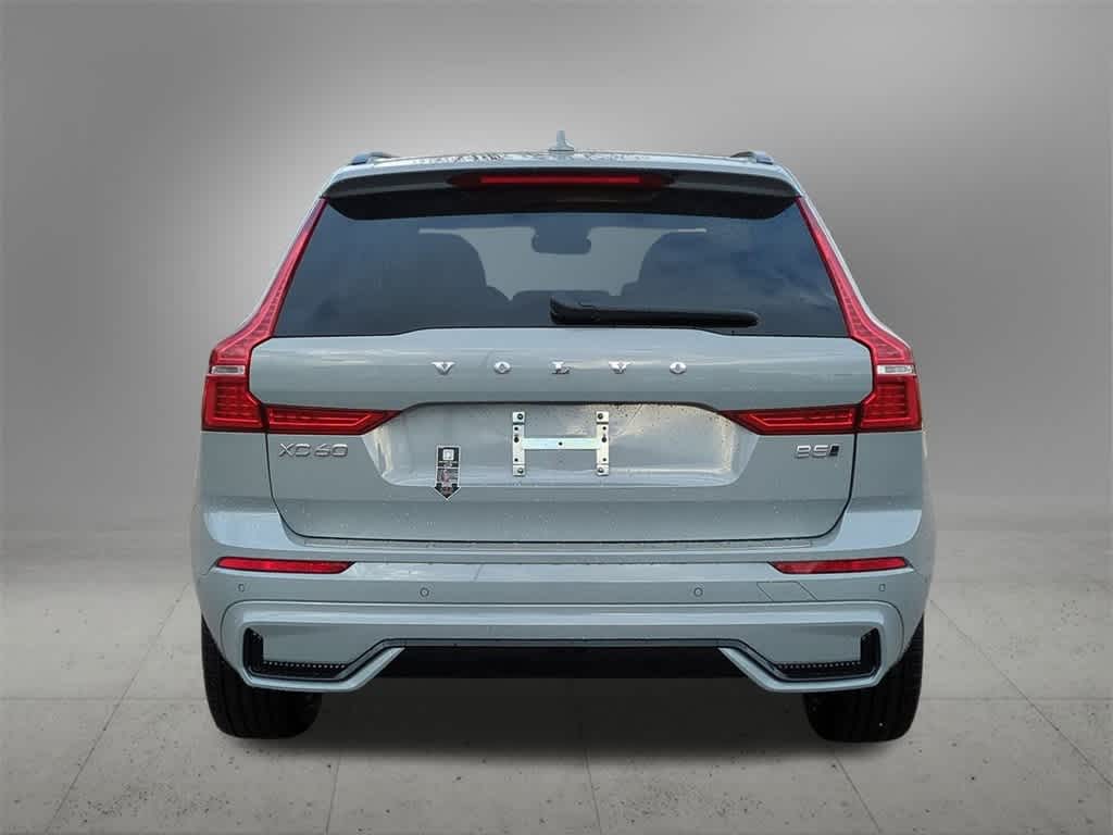 Thumbnail: 2025 Volvo XC60 - 5