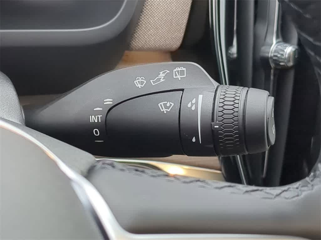 Thumbnail: 2026 Volvo XC90 - 24