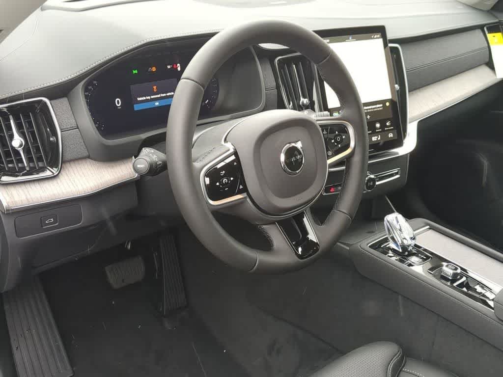 Thumbnail: 2026 Volvo XC90 - 2