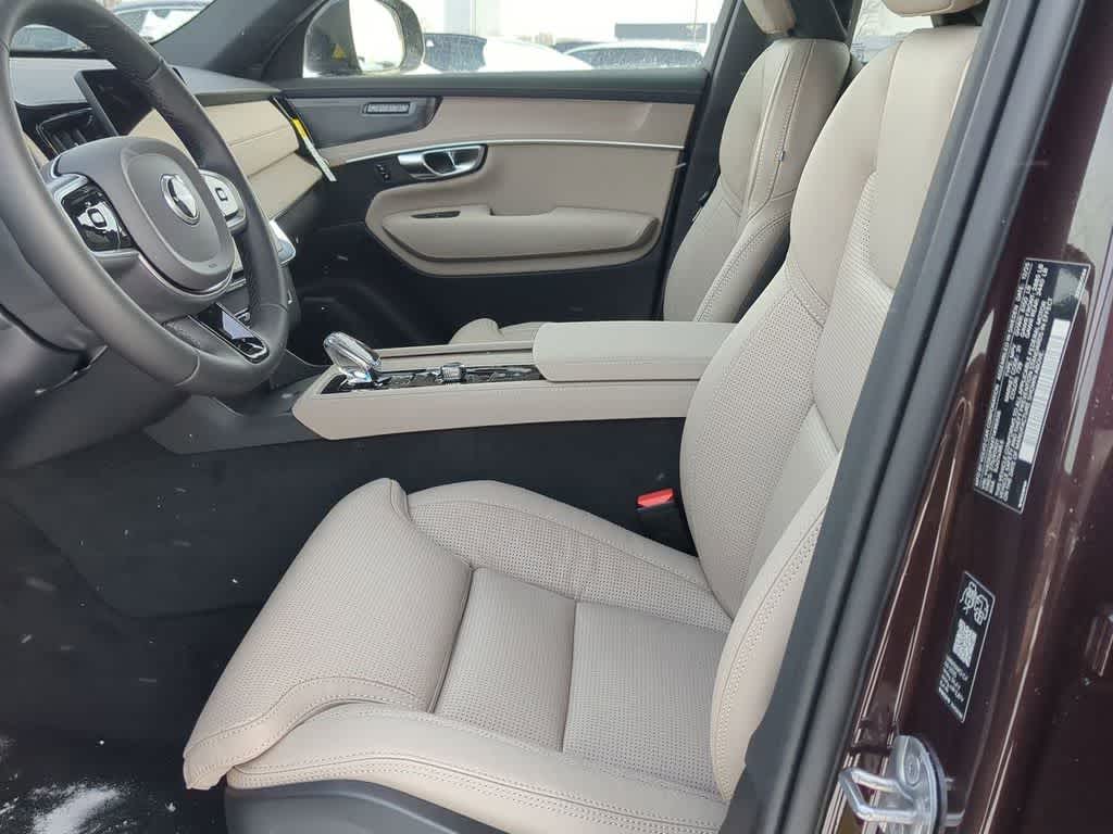 Thumbnail: 2026 Volvo XC90 - 8