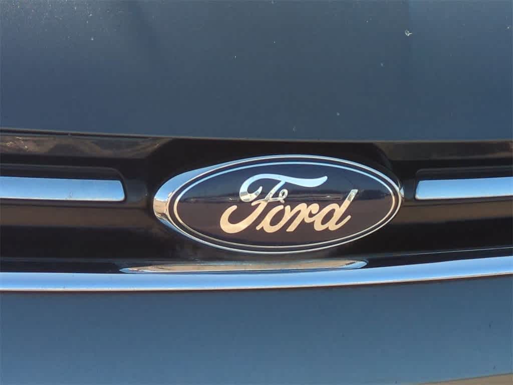 Thumbnail: 2016 Ford Escape - 11