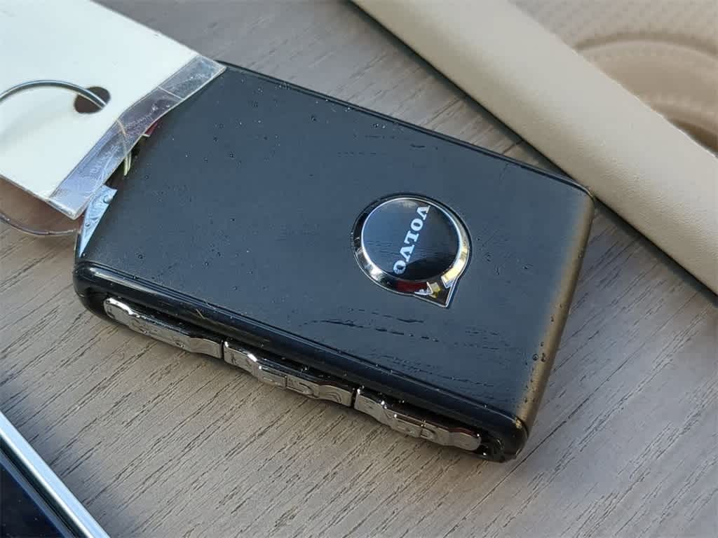 Thumbnail: 2026 Volvo XC90 - 31