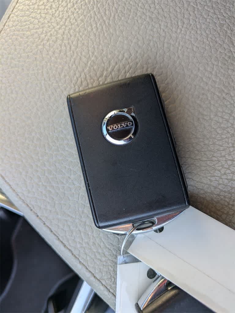 Thumbnail: 2019 Volvo XC60 - 34