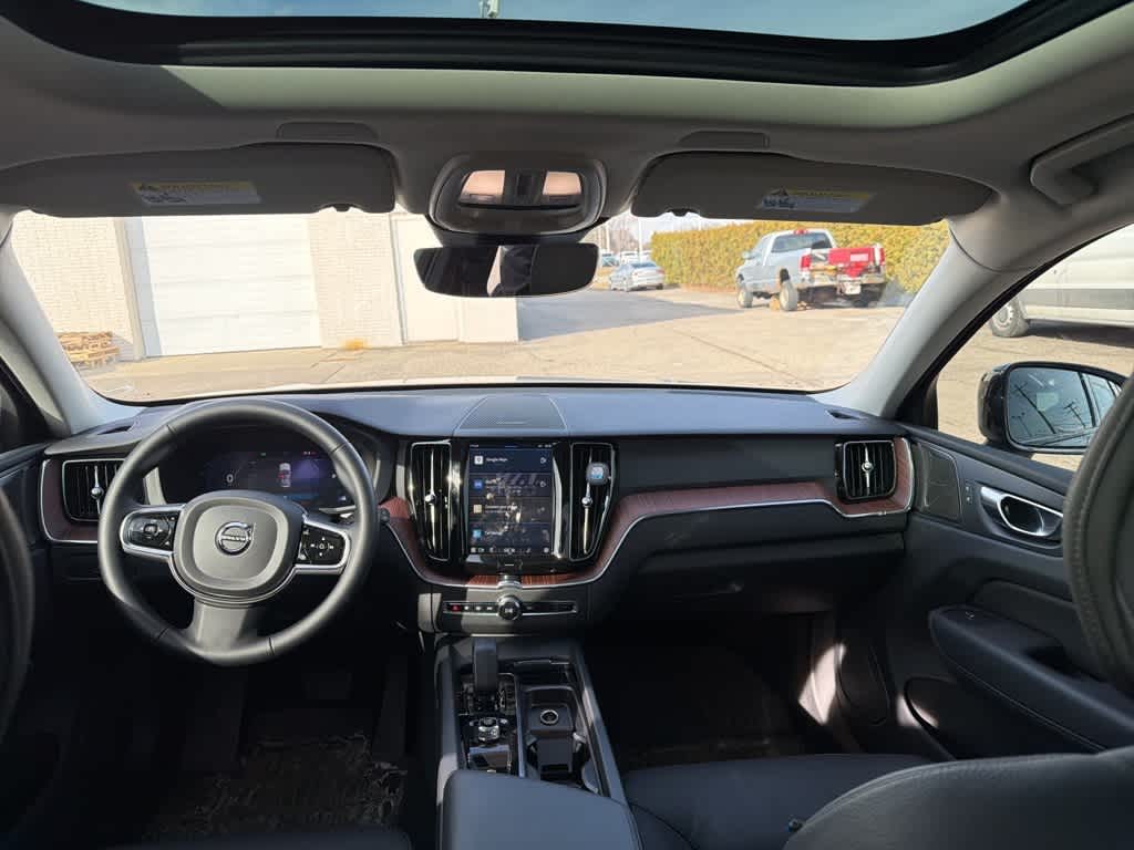 Thumbnail: 2024 Volvo XC60 - 18