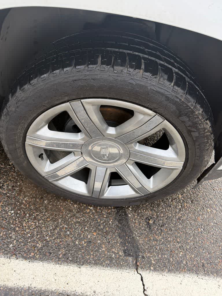 Thumbnail: 2018 Cadillac Escalade - 16