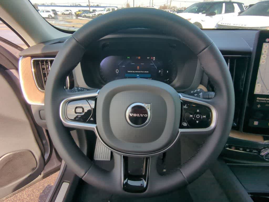 Thumbnail: 2026 Volvo XC60 - 21