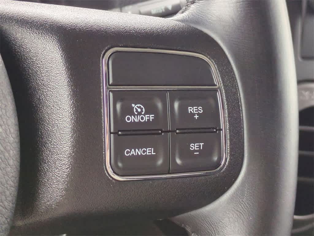 Thumbnail: 2017 Jeep Wrangler - 23