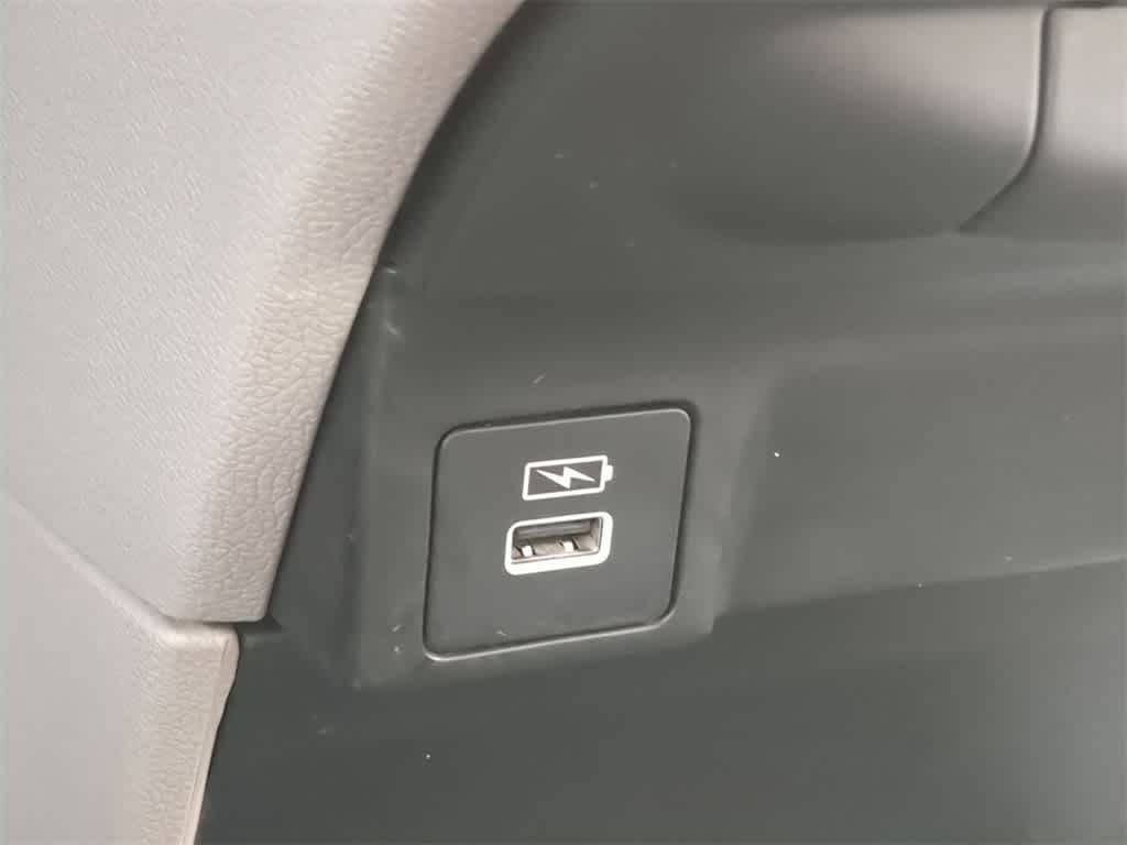 Thumbnail: 2021 Honda Odyssey - 30