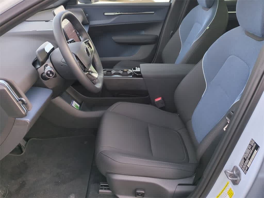 Thumbnail: 2025 Volvo EX30 - 8