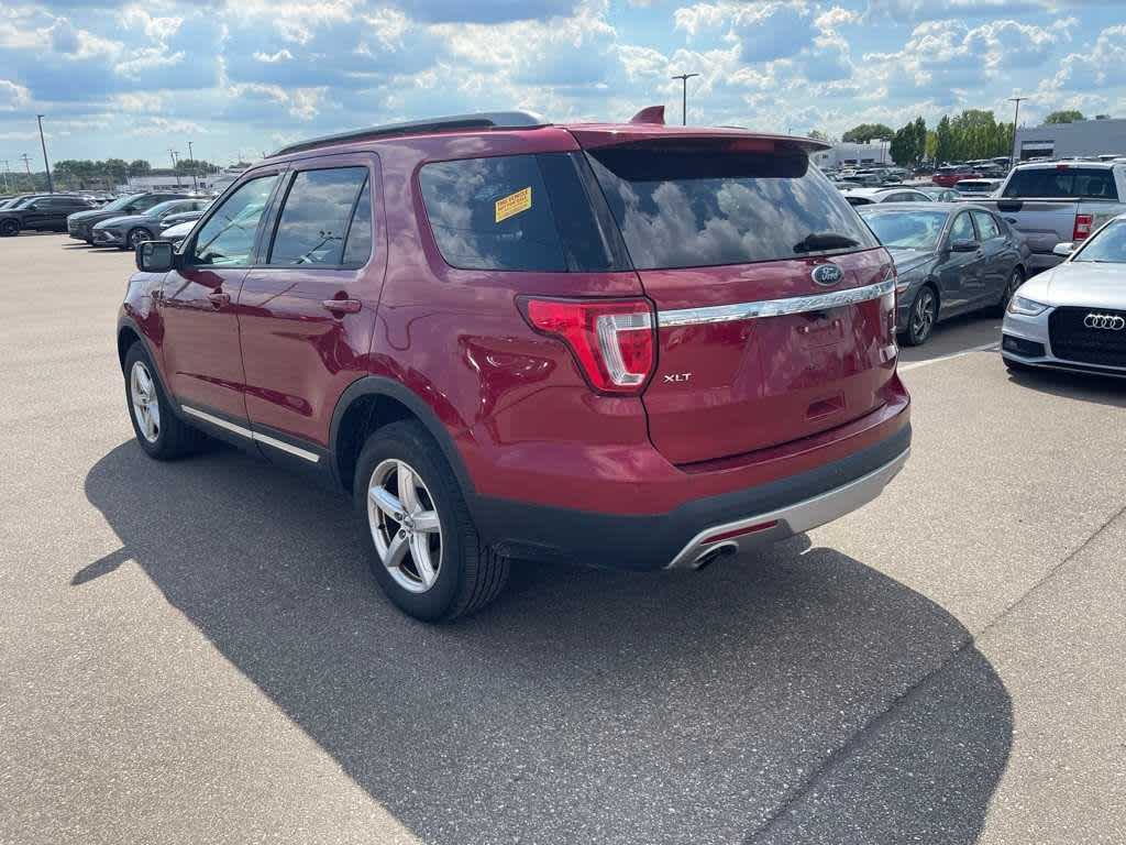 Thumbnail: 2017 Ford Explorer - 3