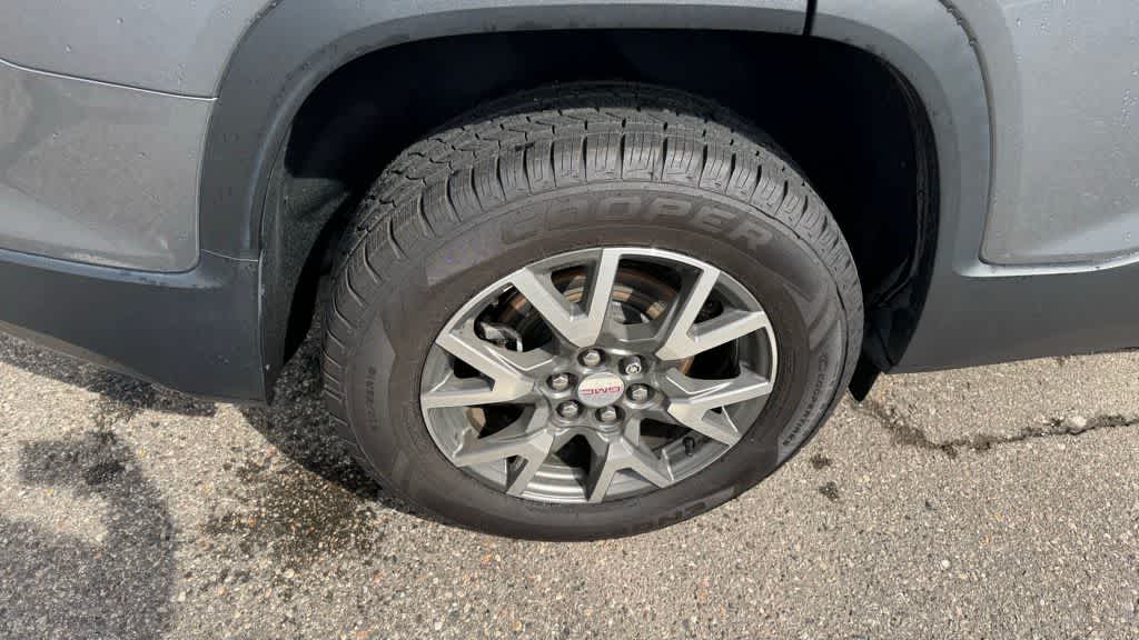 Thumbnail: 2021 GMC Acadia - 12