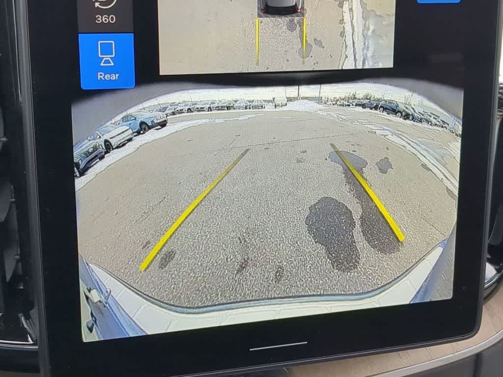 Thumbnail: 2026 Volvo XC60 - 28