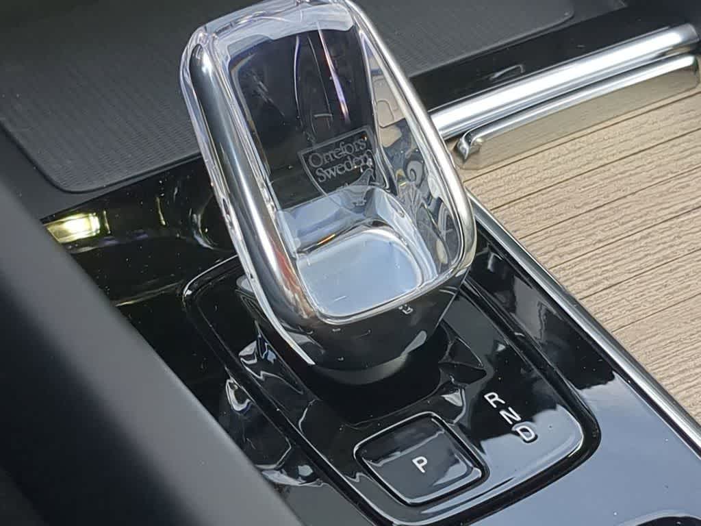 Thumbnail: 2026 Volvo XC60 - 30