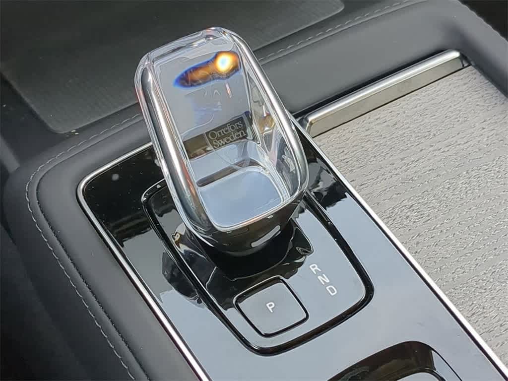 Thumbnail: 2026 Volvo XC90 - 32