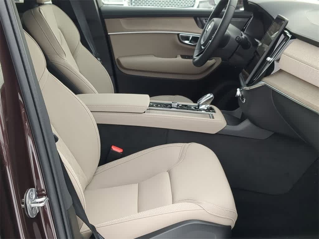 Thumbnail: 2026 Volvo XC90 - 22