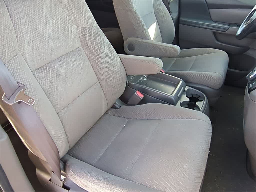 Thumbnail: 2016 Honda Odyssey - 18