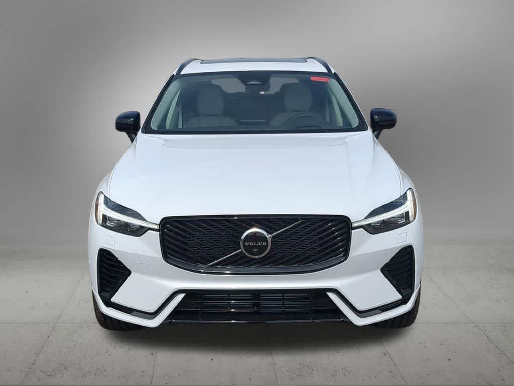 Thumbnail: 2026 Volvo XC60 - 9