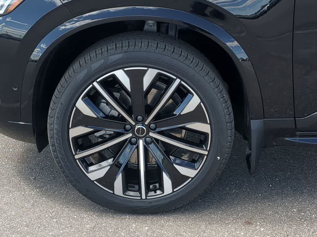 Thumbnail: 2026 Volvo XC90 - 13