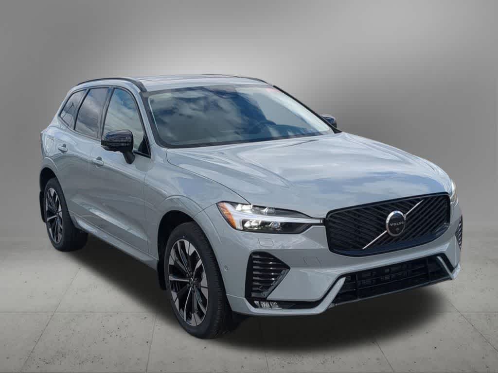 Thumbnail: 2026 Volvo XC60 - 8