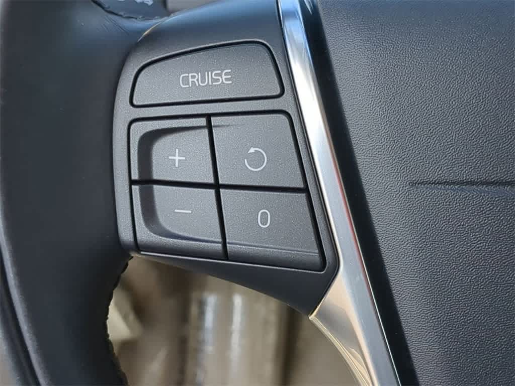 Thumbnail: 2014 Volvo S60 - 22