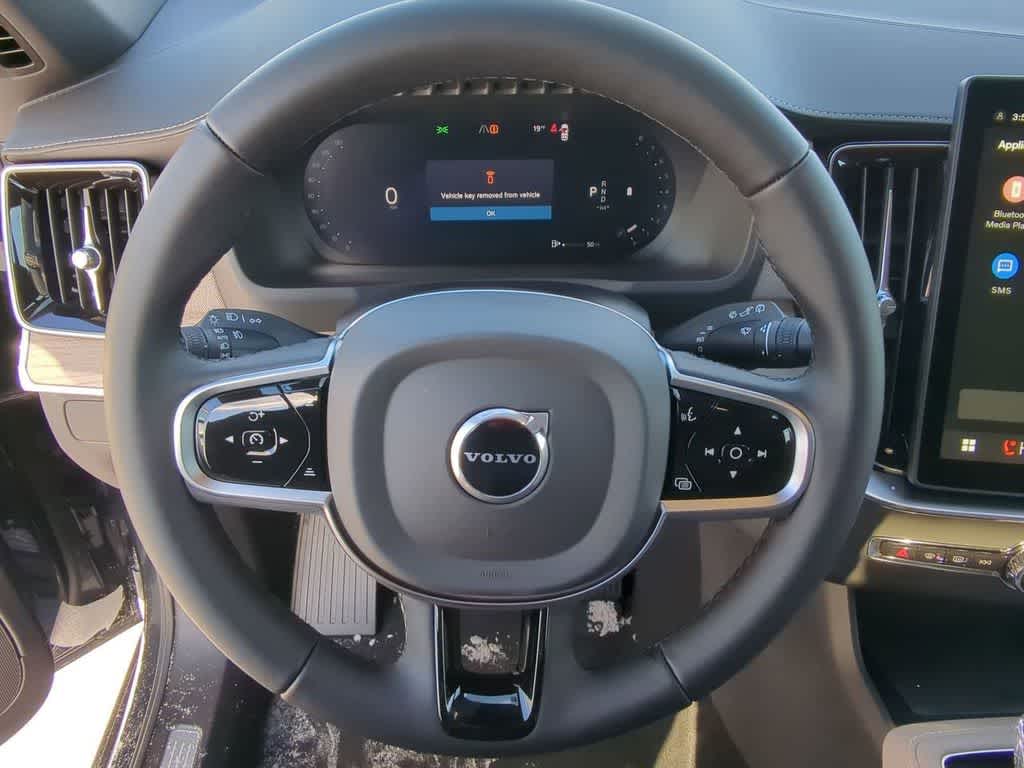 Thumbnail: 2026 Volvo XC90 - 21