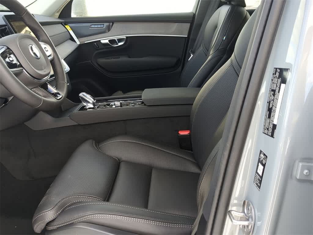 Thumbnail: 2026 Volvo XC90 - 15