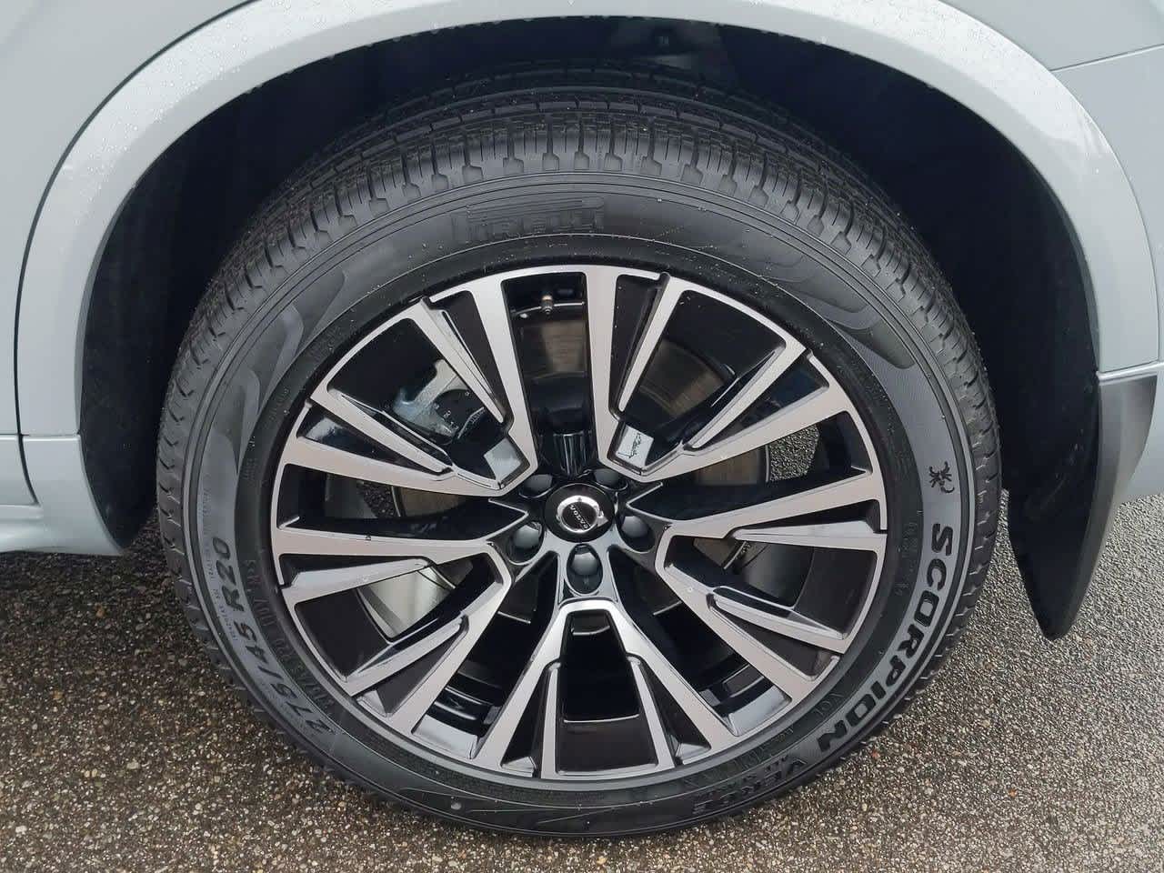 Thumbnail: 2025 Volvo XC90 - 12