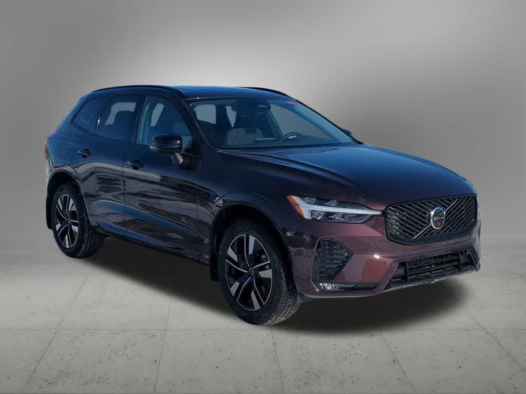 Thumbnail: 2026 Volvo XC60 - 8