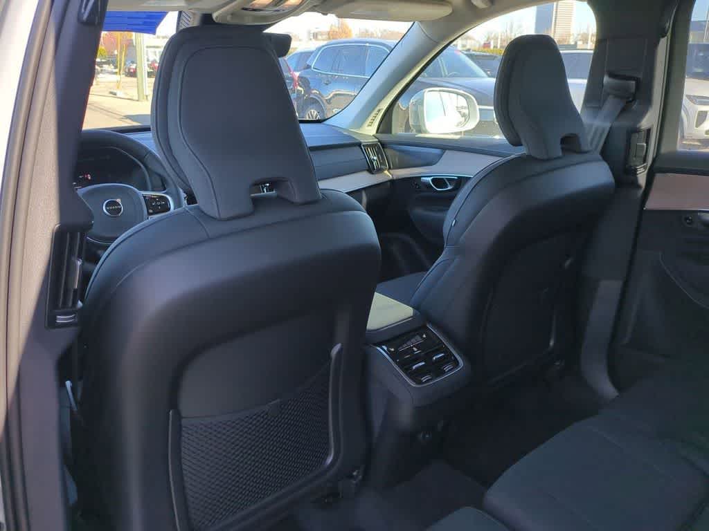 Thumbnail: 2026 Volvo XC90 - 10